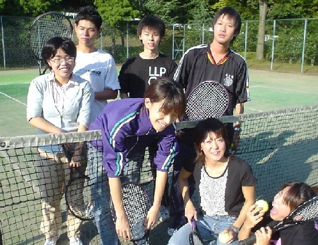 テニス、バレー、卓球（国立女性教育会館・2005秋） 