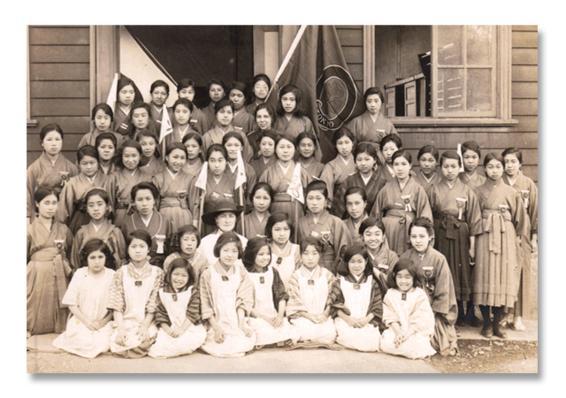 日本で初めてのガールガイド（ガールスカウト）香蘭女学校 東京第一組（1921年・ガールスカウト日本連盟蔵）